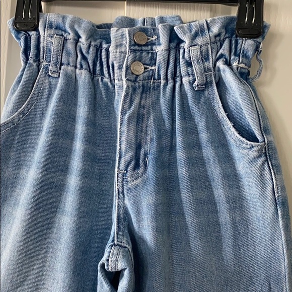 Pacsun mom jeans size 23 light color wash - Picture 3 of 12